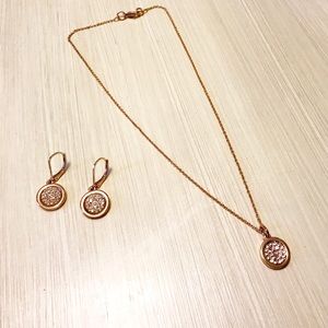 Rose gold earrings and necklace